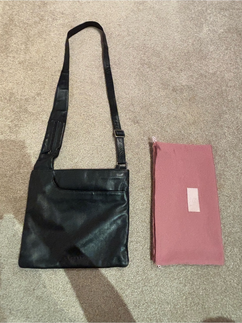 Margot Black Leather Crossbody Purse with Adjustable Strap & Zipper Accents